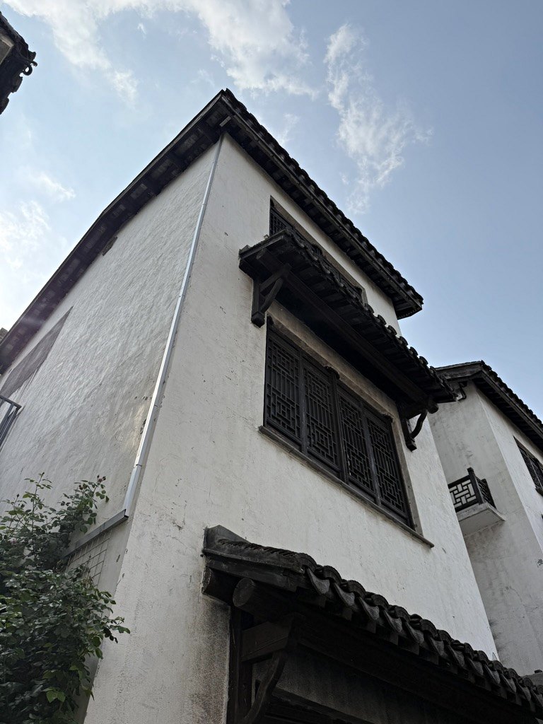 古镇民居仰拍
