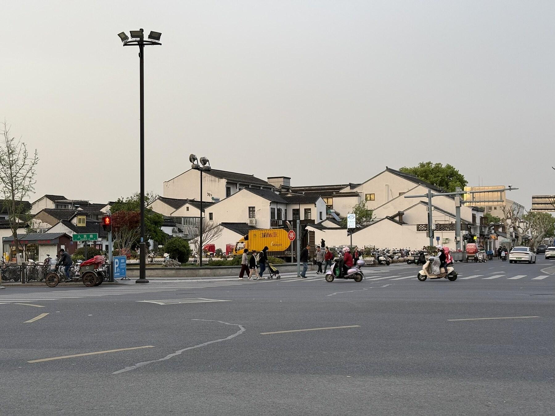 人民路街景